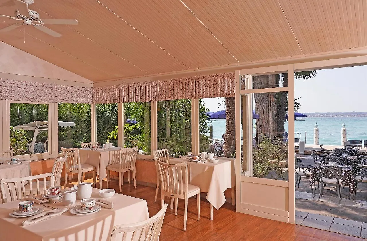 Hotel Marconi سيرمِيوني