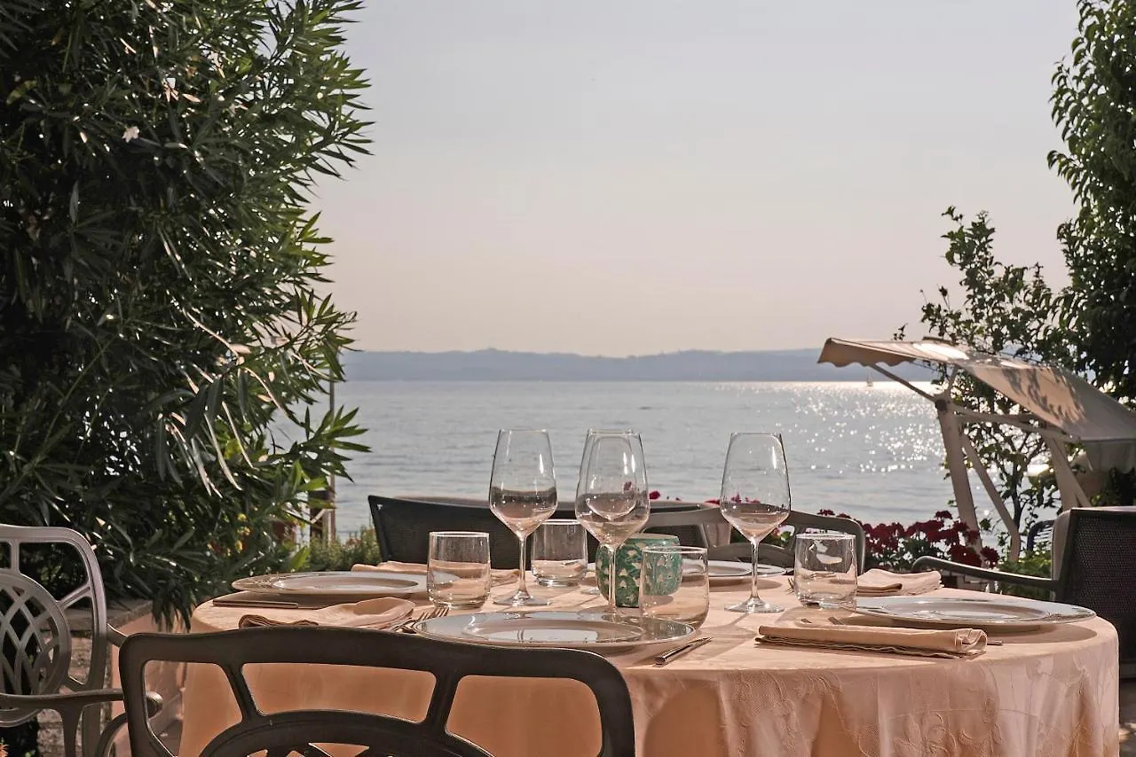 Hotel Marconi سيرمِيوني
