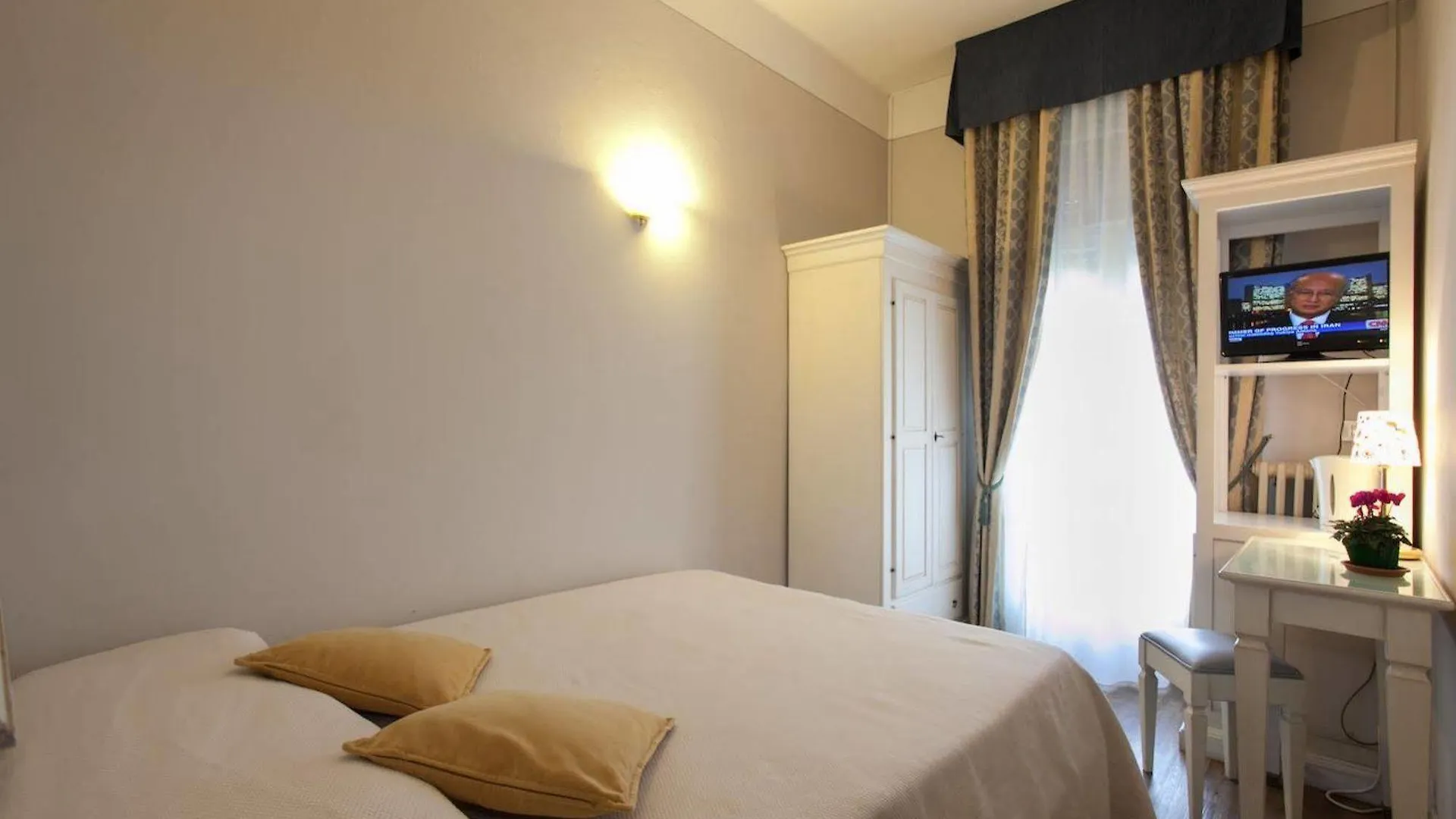 Hotel Marconi سيرمِيوني